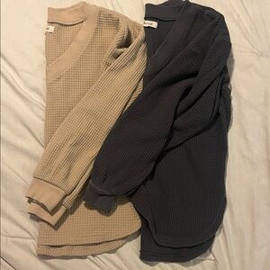 Madewell Cozy Waffle Knit Tops in Beige and Charcoal (set of 2)